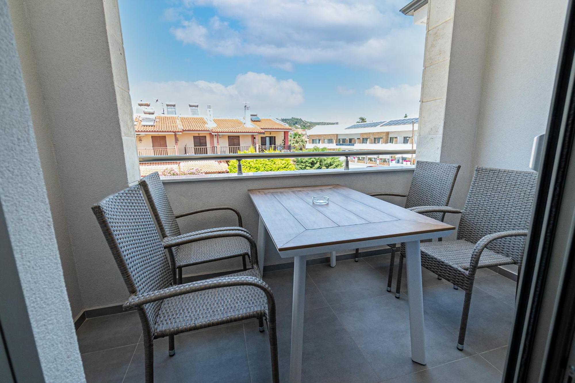 Sera Apartment *